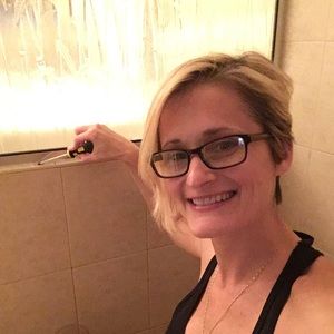 Meet your Posher, Casey